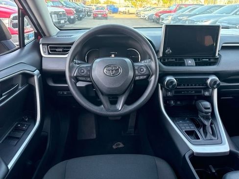 Used 2024 Toyota RAV4 LE image 13
