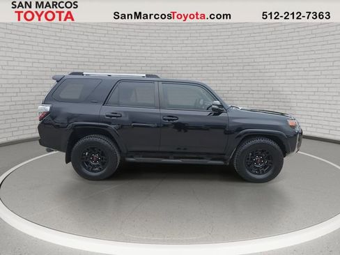 Certified 2022 Toyota 4Runner SR5 Premium image 4