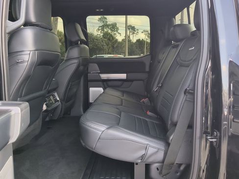 Used 2025 Ford F250 Platinum image 14