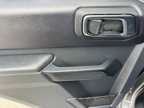 Used 2025 Ford Bronco Badlands w/ Sasquatch Package image 28