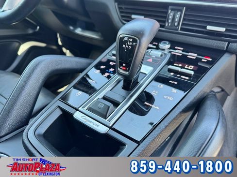 Used 2023 Porsche Cayenne w/ Premium Package AWD/4WD image 42