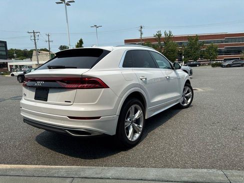 Used 2023 Audi Q8 Premium Plus w/ Premium Plus Package AWD/4WD image 2