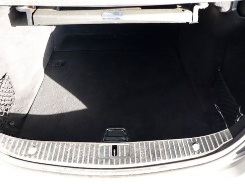 Used 2015 Mercedes-Benz S 550 4MATIC Sedan image 37