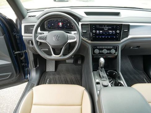 Certified 2023 Volkswagen Atlas Cross Sport SEL AWD/4WD image 21