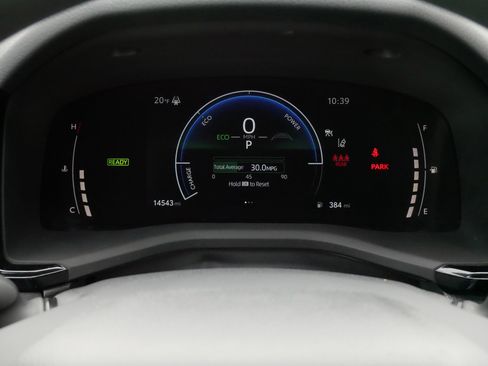 Certified 2025 Toyota Camry LE image 21