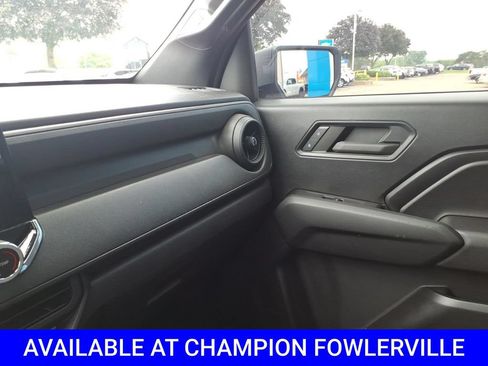 Used 2024 Chevrolet Colorado Trail Boss w/ LPO, Dark Essentials Package AWD/4WD image 23