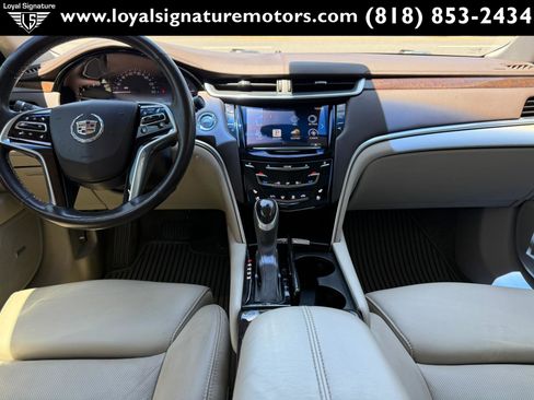 Used 2014 Cadillac XTS Luxury w/ Driver Awareness Package FWD image 16