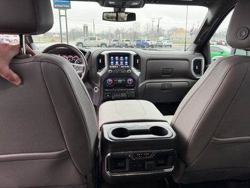 Certified 2023 Chevrolet Silverado 2500 LTZ w/ LTZ Convenience Package image 16