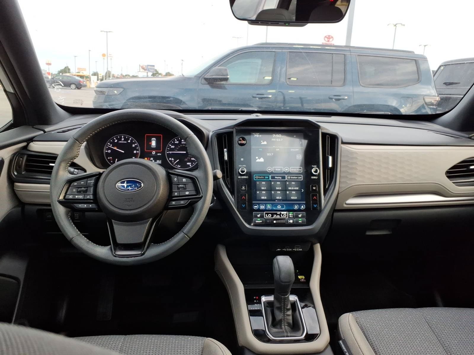 Used 2025 Subaru Forester Premium w/ Convenience Package #1 AWD/4WD image 10
