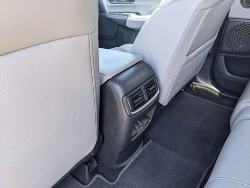 Used 2019 Honda CR-V Touring image 19