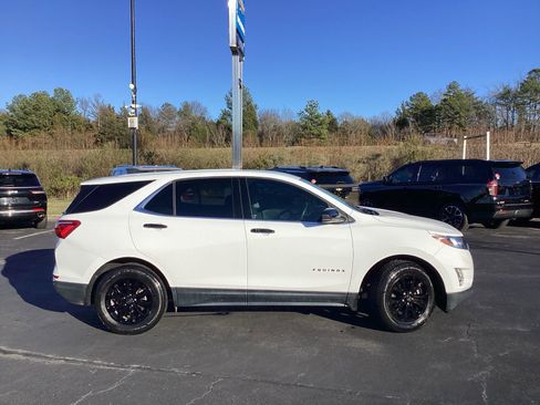Used 2020 Chevrolet Equinox LT image 5