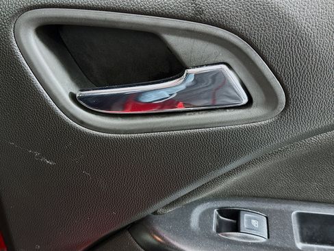 Used 2018 GMC Canyon SLT image 29