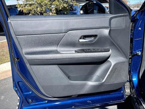 New 2026 Nissan Kicks SV image 10