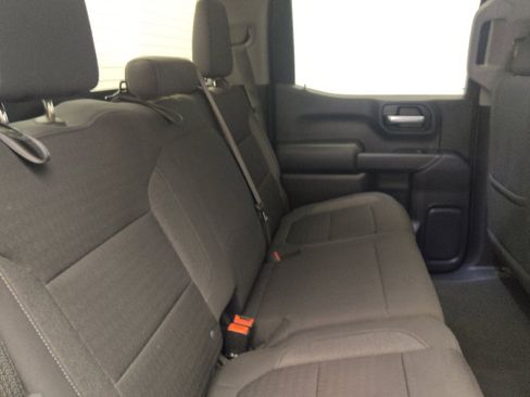Used 2021 Chevrolet Silverado 1500 LT RWD image 19