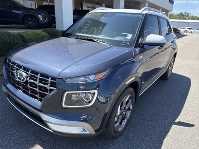 New 2025 Hyundai Venue Limited