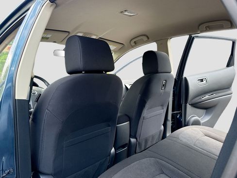 Used 2012 Nissan Rogue S w/ Special Edition Pkg FWD image 6