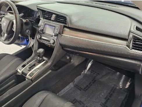 Used 2019 Honda Civic LX image 2