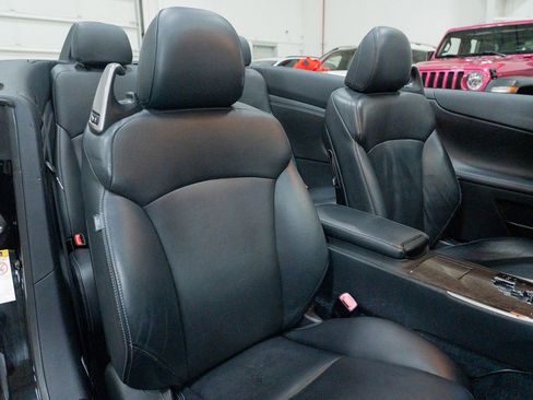 Used 2010 Lexus IS 250C image 25