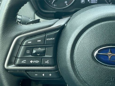 Used 2025 Subaru Outback Premium AWD/4WD image 20