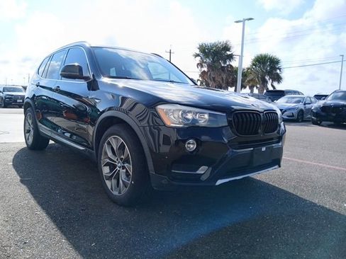 Used 2016 BMW X3 xDrive28i image 2