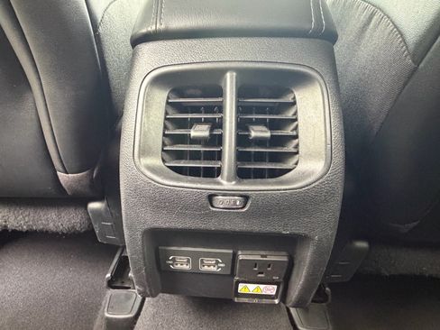 Used 2023 Jeep Cherokee Altitude Lux AWD/4WD image 47