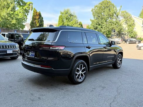Used 2023 Jeep Grand Cherokee L Limited w/ Luxury Tech Group II AWD/4WD image 8