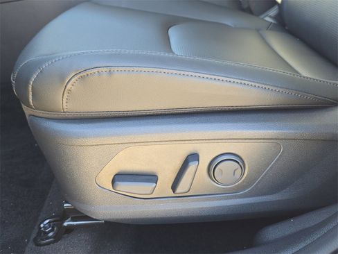 New 2026 Kia Sportage EX image 23