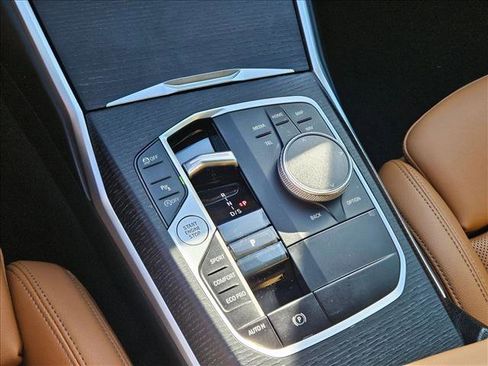 Used 2025 BMW 330i 330i w/ Convenience Package image 14