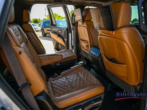 Used 2021 Cadillac Escalade Sport w/ Driver Assist Tech Package RWD image 14