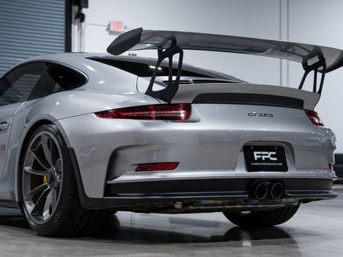 Used 2016 Porsche 911 GT3 RS RWD image 14