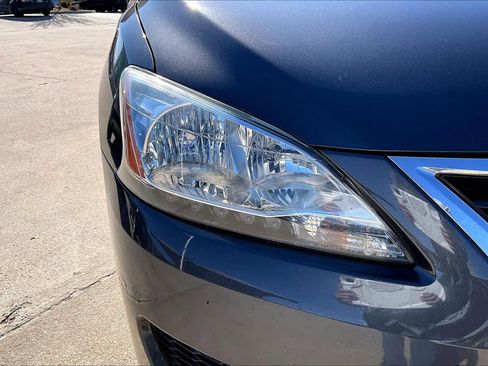 Used 2013 Nissan Sentra SR image 16