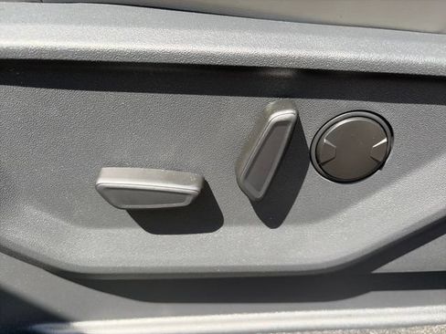 New 2026 Ford Expedition Active AWD/4WD image 19