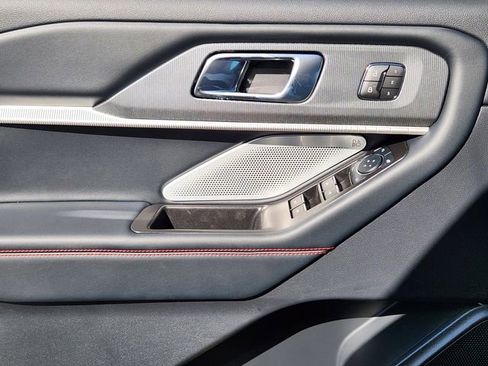 New 2026 Ford Explorer ST image 22