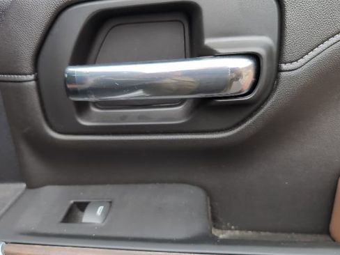 Used 2023 Chevrolet Silverado 2500 High Country image 22