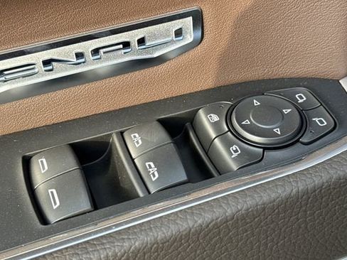 New 2026 GMC Sierra 1500 Denali w/ Denali Reserve Package image 12