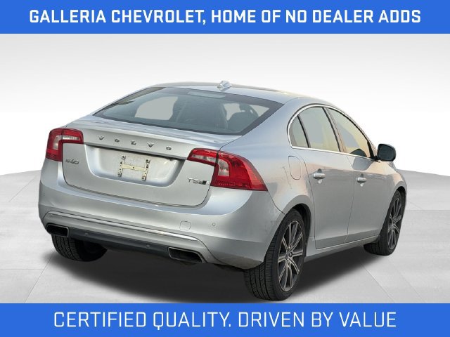 Used 2018 Volvo S60 T5 Inscription Platinum w/ Climate Package AWD/4WD image 3