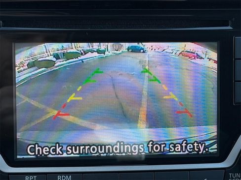 Used 2015 Nissan Juke SV w/ Cold Weather Package image 20