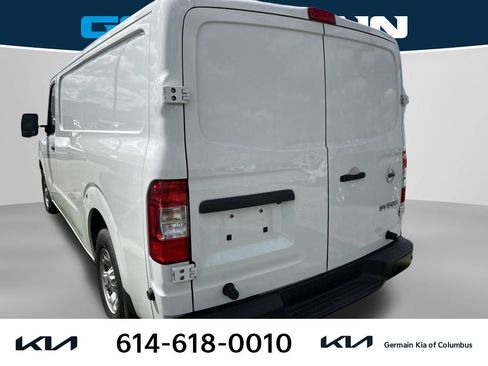 Used 2021 Nissan NV 1500 SV RWD image 2