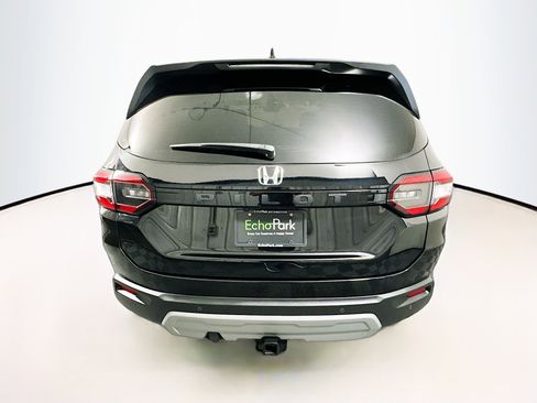 Used 2025 Honda Pilot EX-L image 7