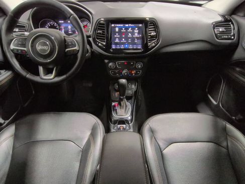 Used 2018 Jeep Compass Limited w/ Navigation Group AWD/4WD image 16