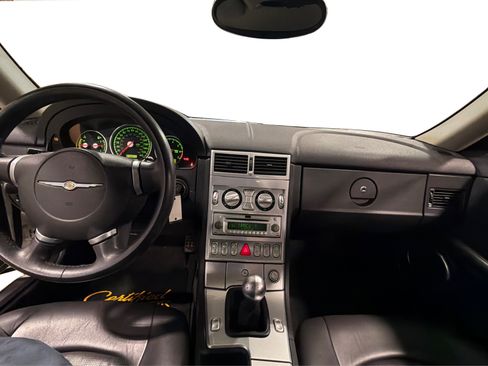 Used 2004 Chrysler Crossfire Coupe RWD image 25