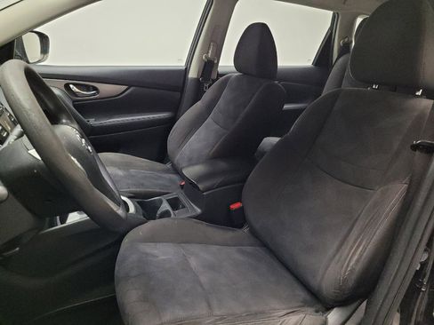 Used 2015 Nissan Rogue S FWD image 17