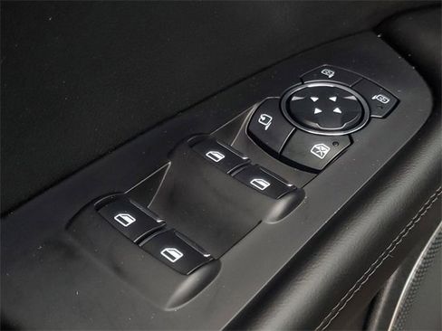 Certified 2023 Lincoln Nautilus Reserve image 16