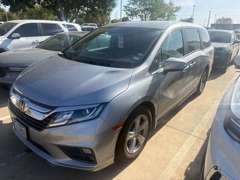 Used 2019 Honda Odyssey EX image 4
