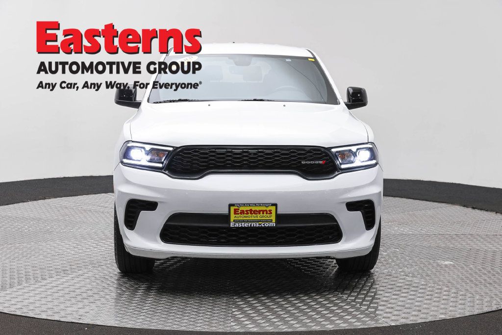 Used 2025 Dodge Durango GT RWD image 4