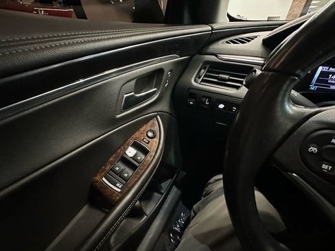 Used 2015 Chevrolet Impala LT w/ Convenience Package image 22