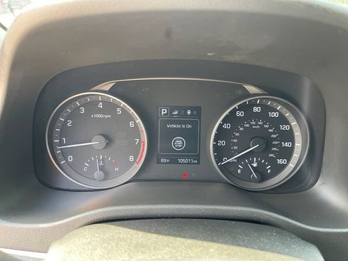 Used 2018 Hyundai Elantra Value Edition FWD image 34
