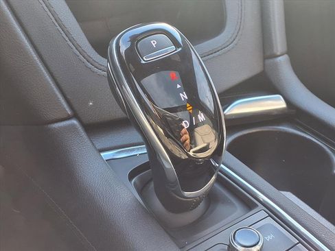 Used 2023 Cadillac XT6 Sport image 7