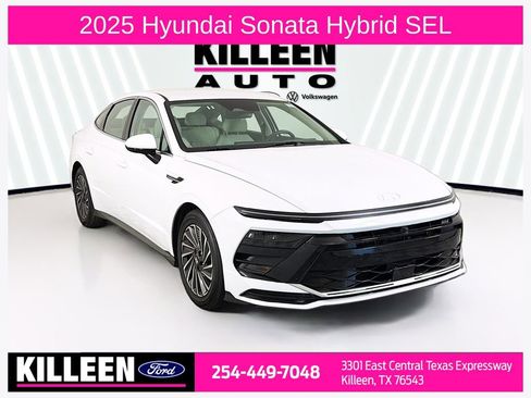 Used 2025 Hyundai Sonata SEL FWD image 1