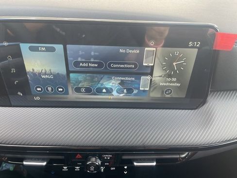 New 2025 Nissan Kicks SR image 33